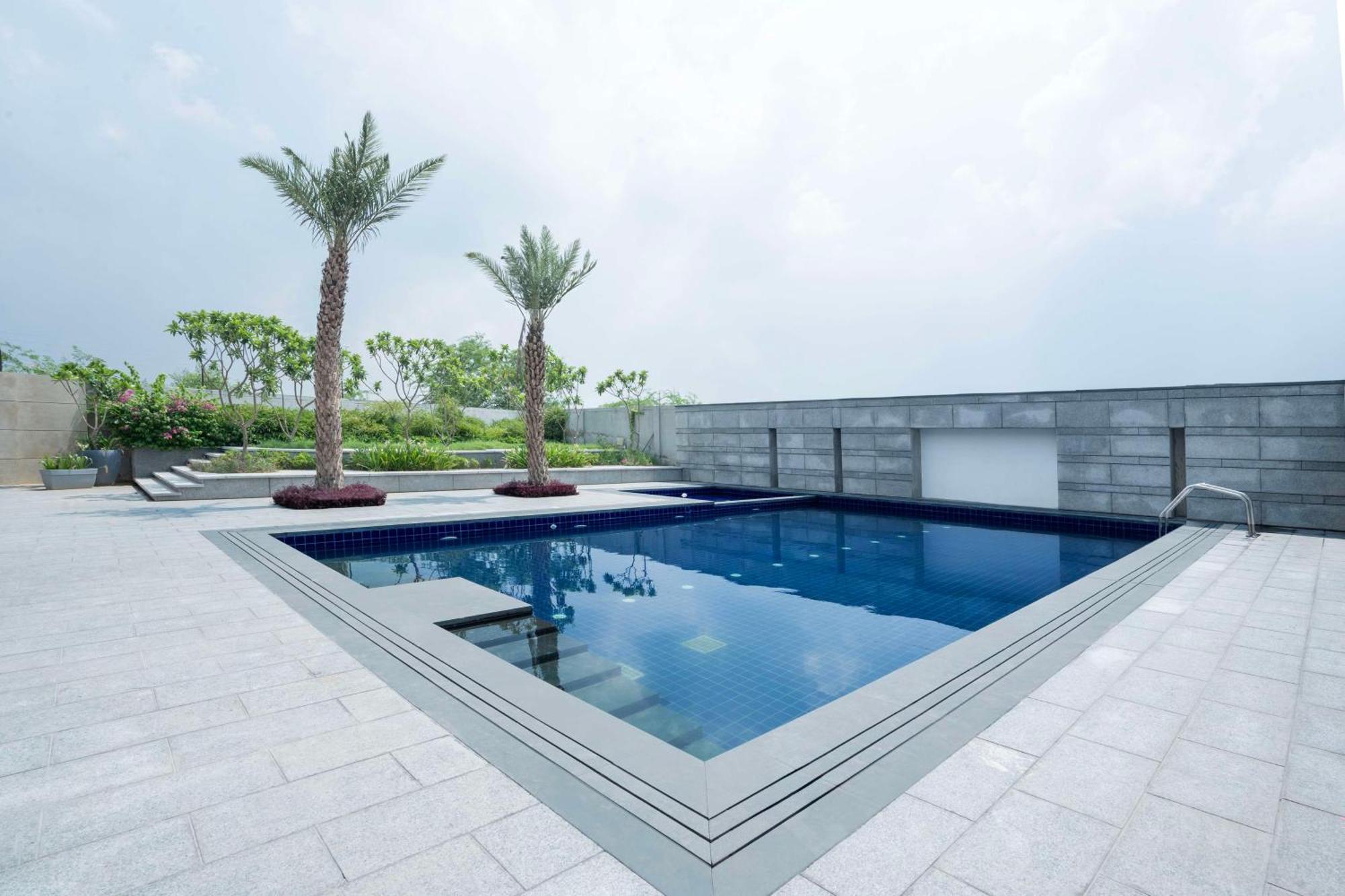 Radisson Hotel Vrindāvan 外观 照片